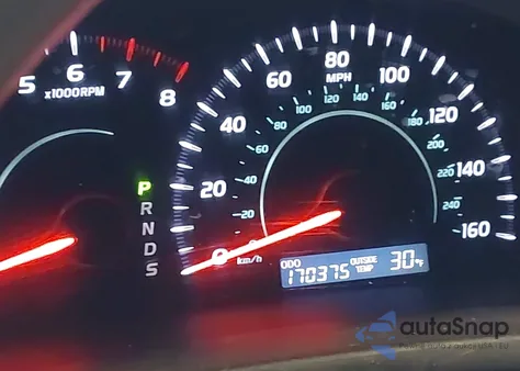 2008 Toyota Camry Le V6 z USA, uszkodzony, nr VIN 4T1BK46K28U060235